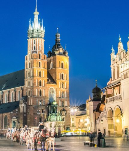 Автобусный тур в Польшу на Новый год без ночных переездов Новый год в сердце Кракова